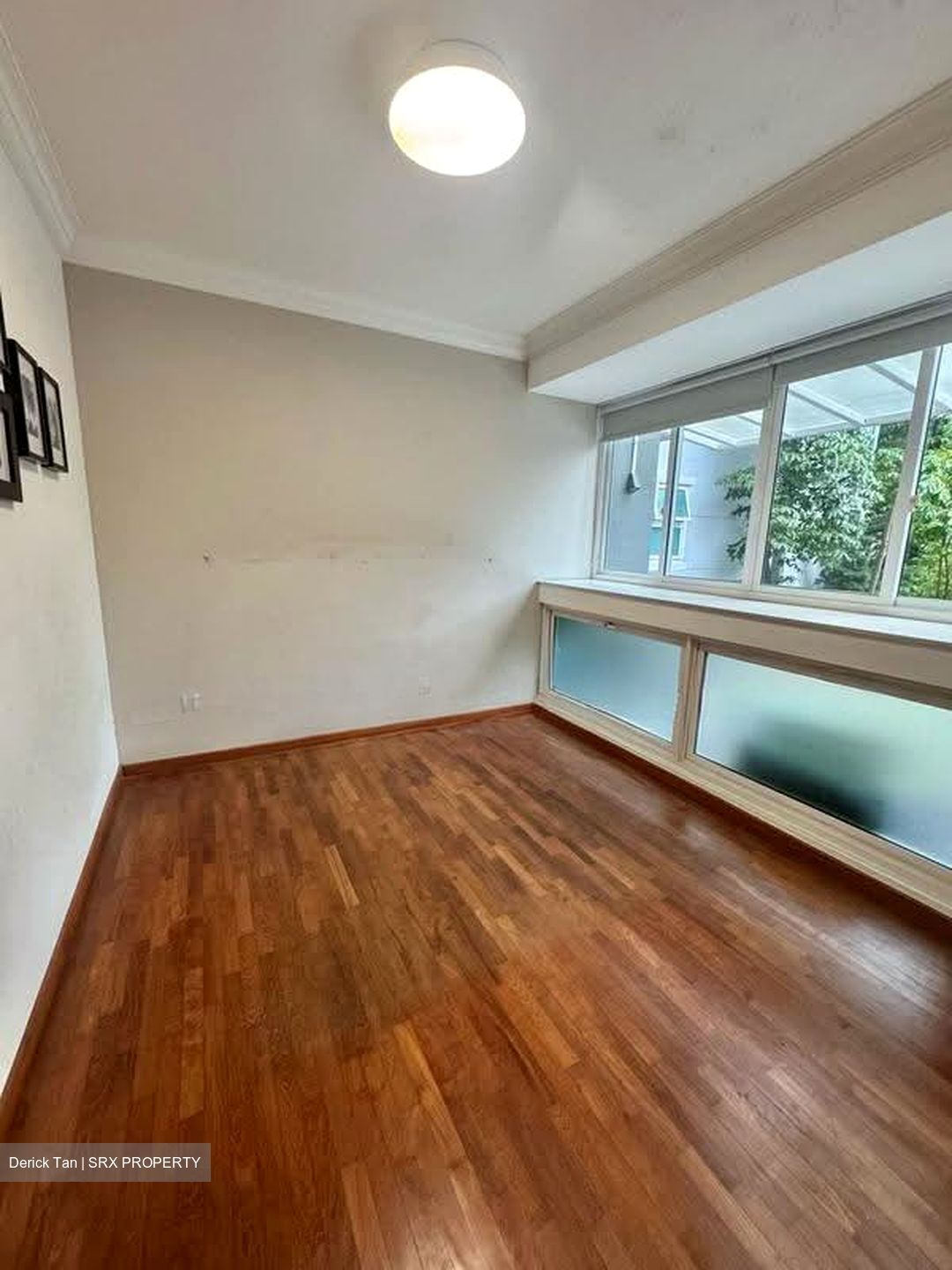 The Esparis (D18), Condominium #635527871